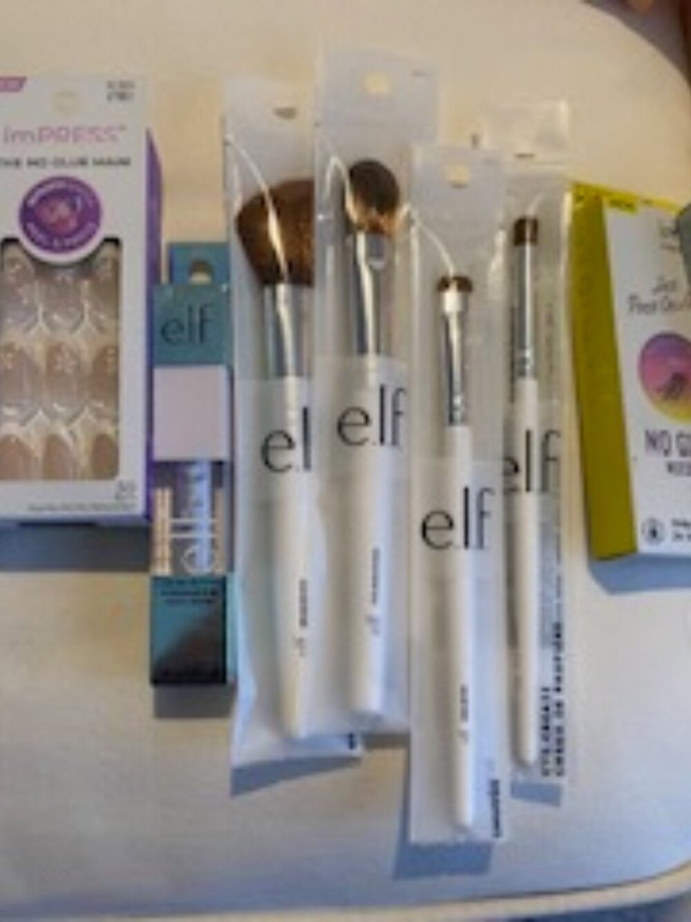 Various New Makeup products ( 14 items)